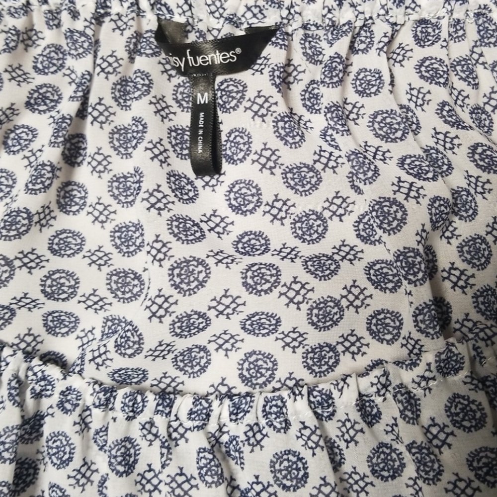 Sheer patterned blouse - Picture 2 of 7